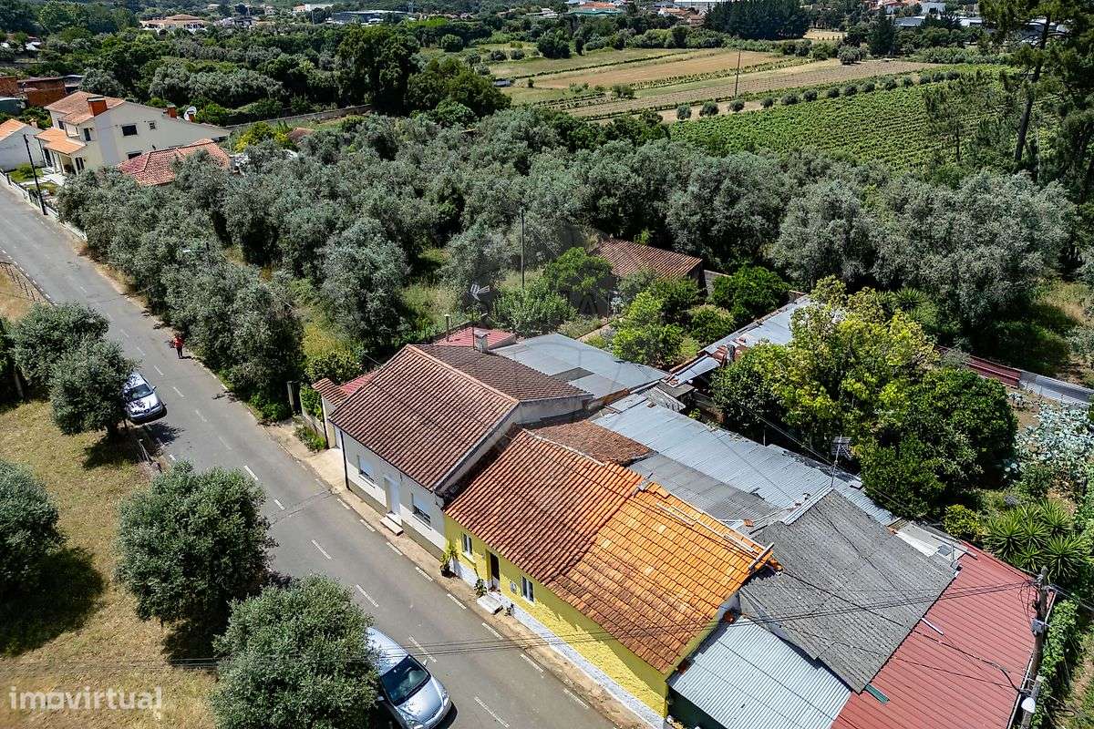 Moradia T2 para venda - Grande imagem: 3/33