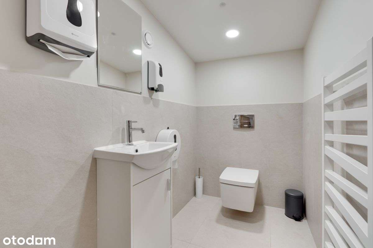 Idealny na Gabinety w Sercu Częstochowy!-11