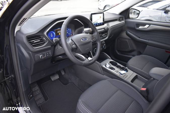 Ford Kuga - 9