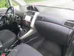 Toyota Verso 1.8 Premium 7os EU6 - 30