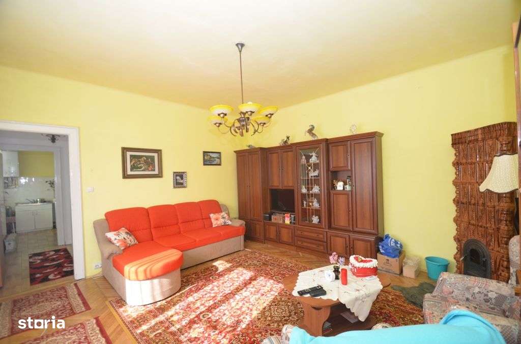 Apartament cu 2 camere aproape de centru - Imagine principală: 5/17