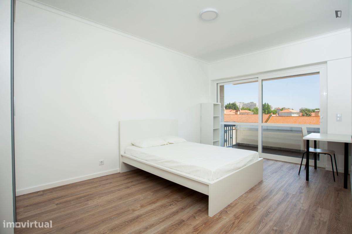 Quarto - localizado em Alvalade Lisbon - Grande imagem: 4/6