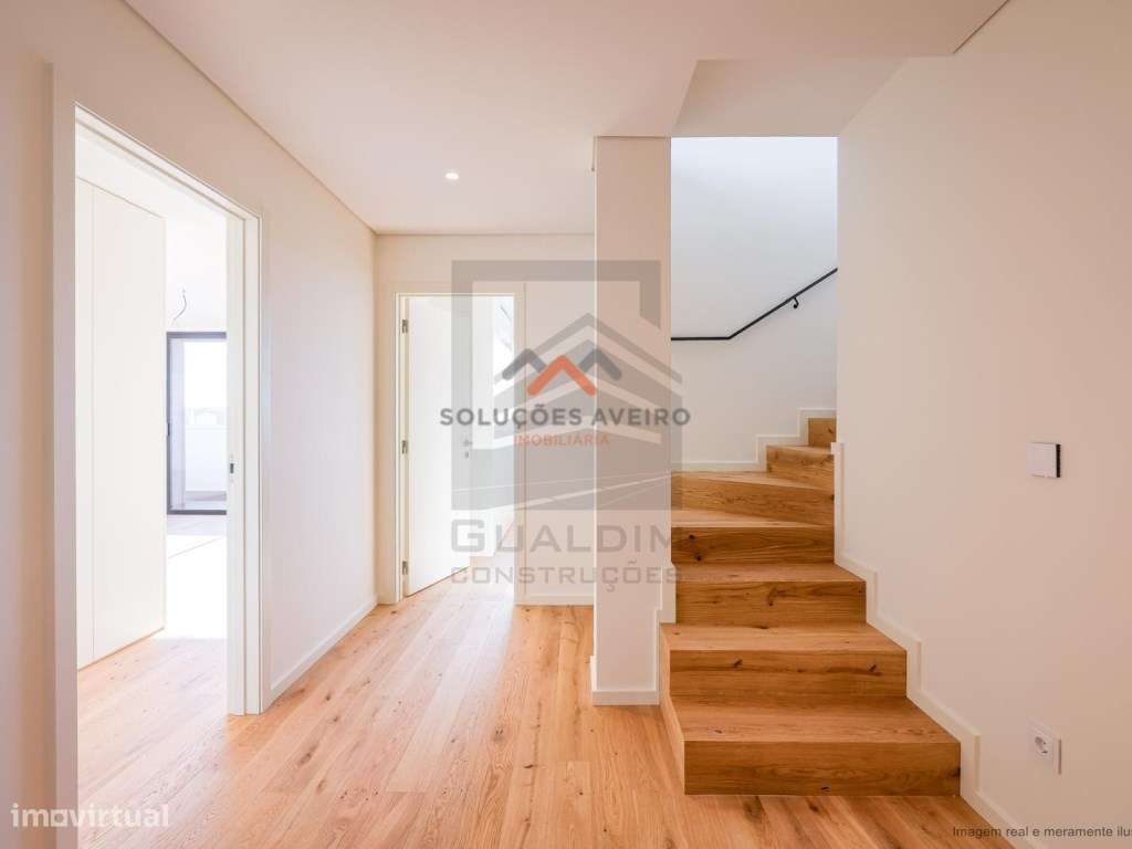 Apartamento T2+ Terraço Implex em Aveiro!-7