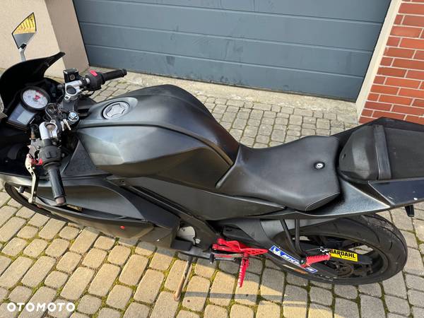 Yamaha R125 - 10