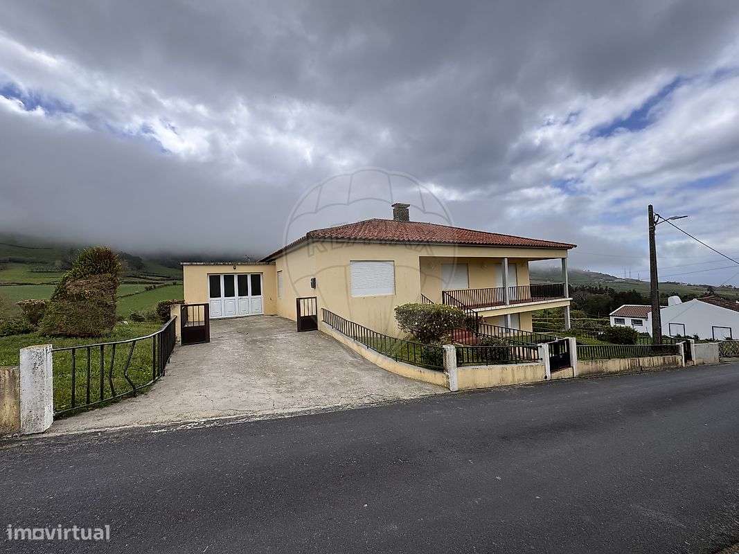 Moradia T5 para venda - Grande imagem: 3/19