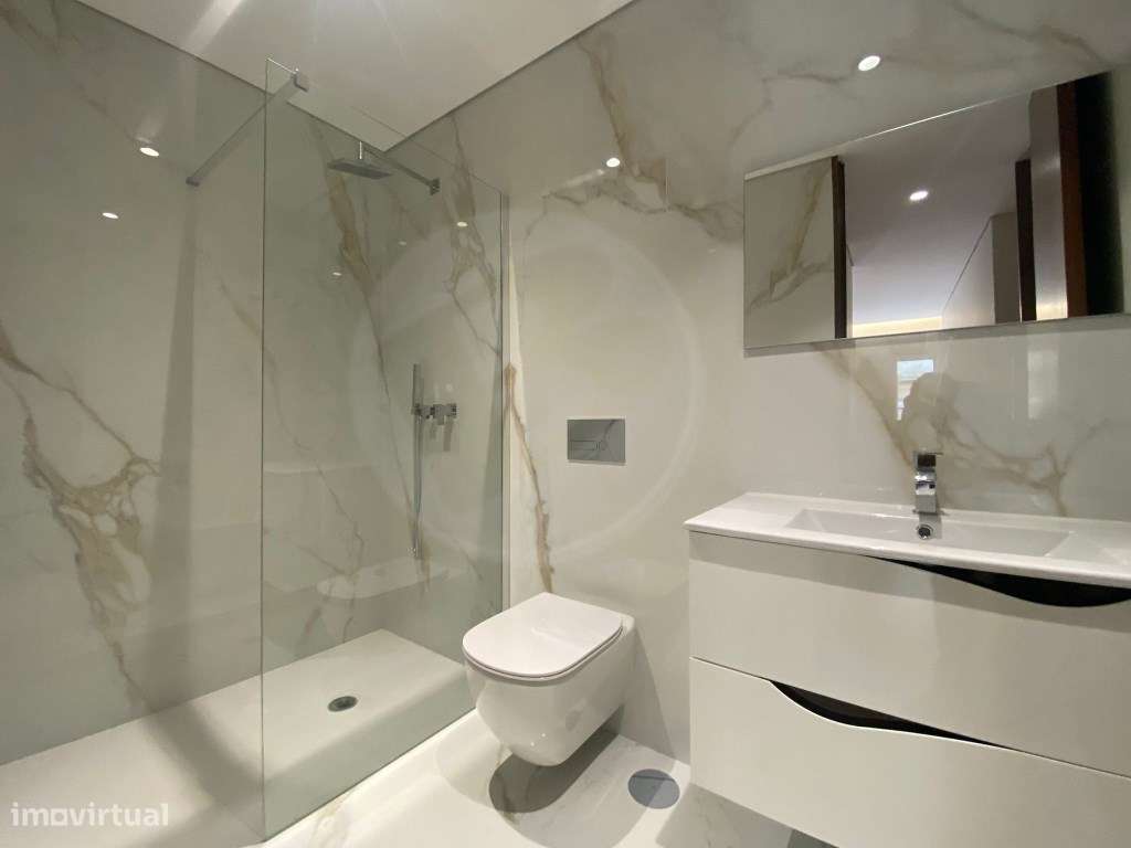 T3 NOVO Junto à Praia da Póvoa de Varzim - Grande imagem: 5/25