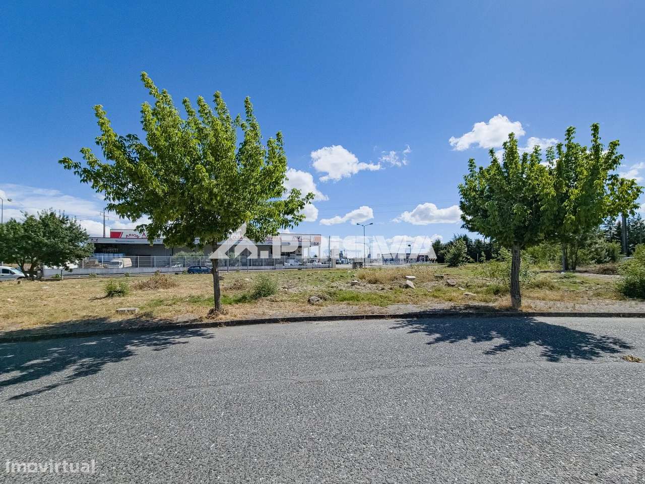 Terreno para Urbano para Venda em Alcains - Grande imagem: 2/11