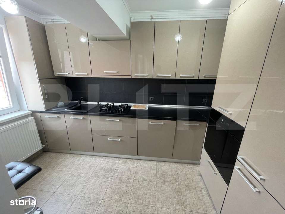 Apartament 2 camere, zona Calea Moldovei, etaj intermediar - Imagine principală: 4/9