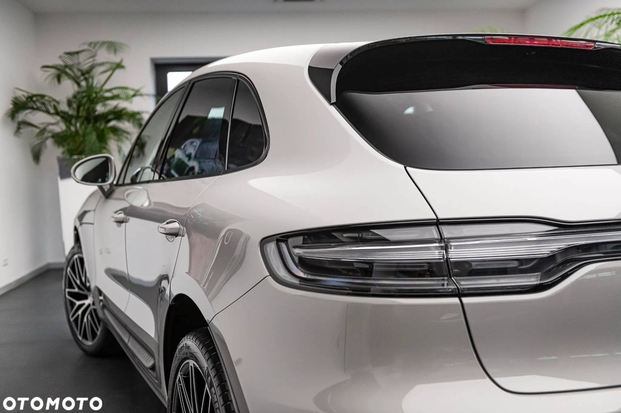 Porsche Macan Standard - 23