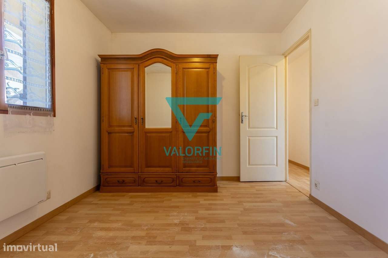 Moradia T5 c/ 1818 m² de Terreno - CAXARIAS / OURÉM-10