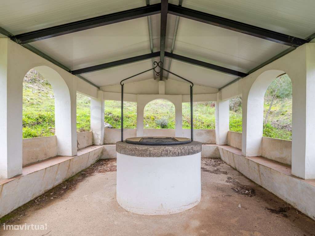Quinta com quatro suítes e moínho, junto ao Rio Guadiana-30