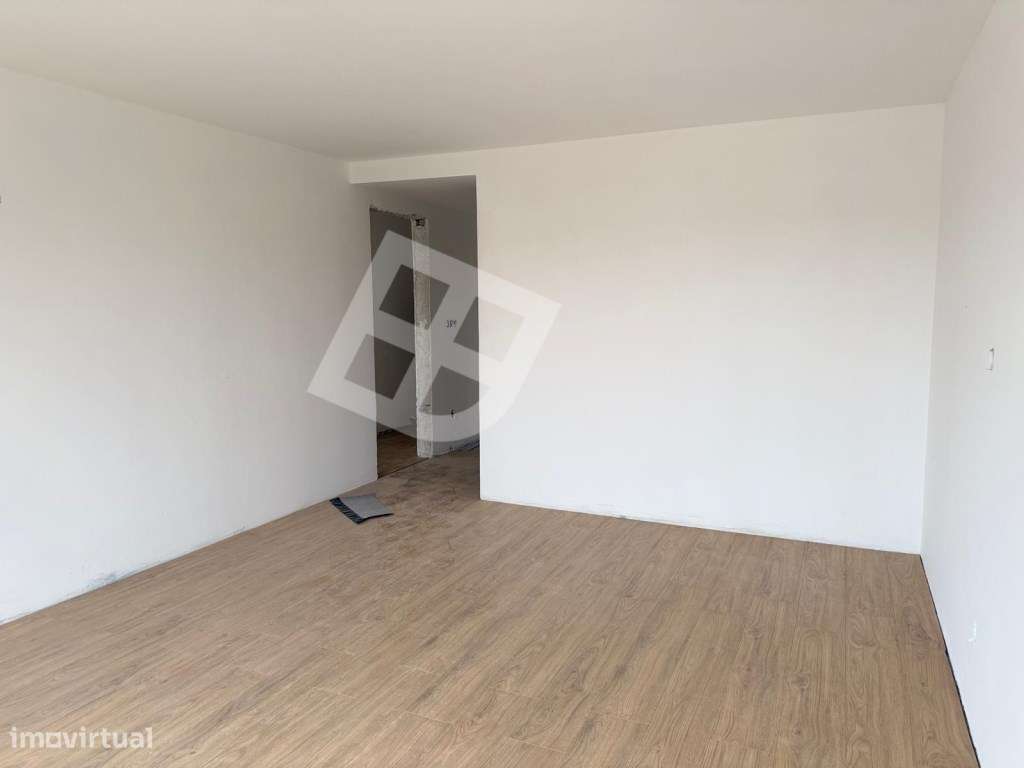 Moradia T5 próxima às Praias Conforto, Espaço e Qualidade de Vida-44