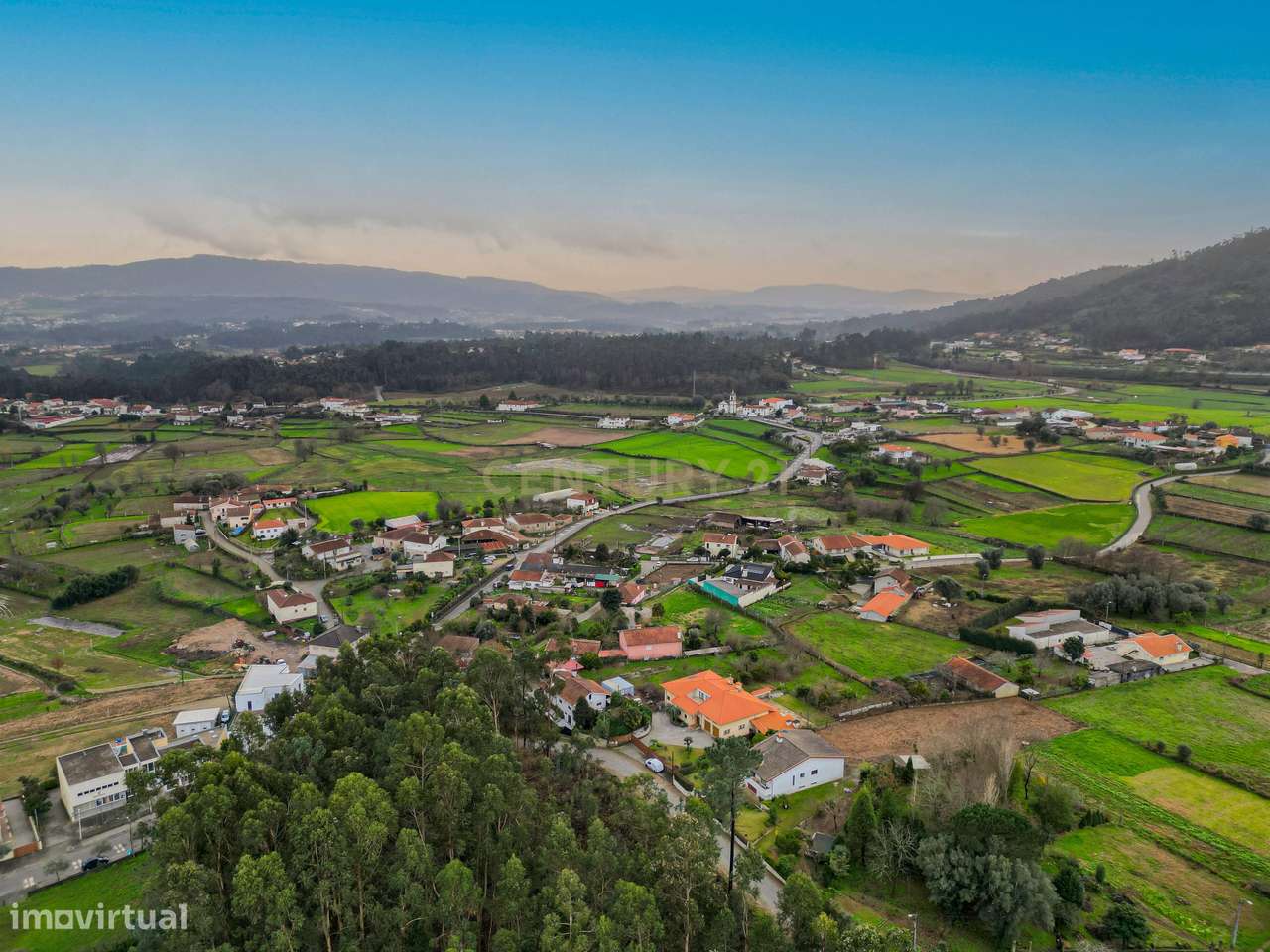 Terreno com 1.400m2 em Oliveira - Barcelos - Grande imagem: 5/11