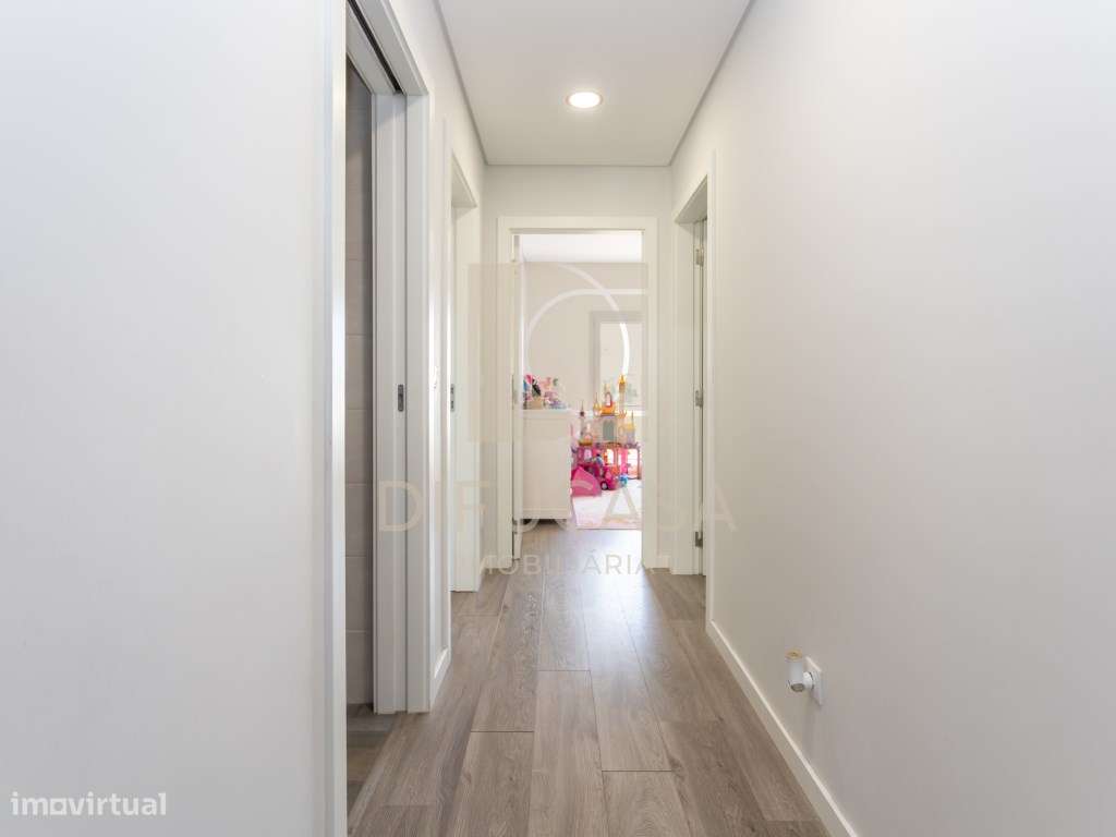 R299 APartamento T3 com terraço 14m2-13