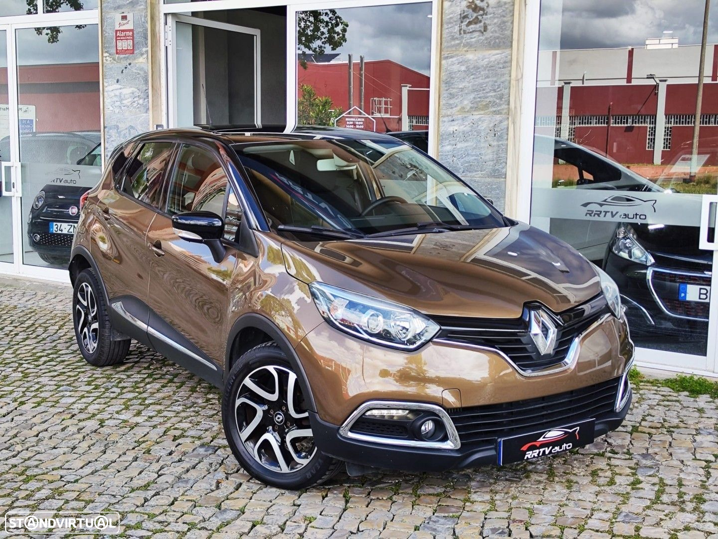 Renault Captur 0.9 TCE Exclusive - 3