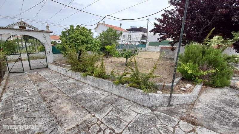 Vende-se vivenda em lote com 806m2 - Grande imagem: 4/11