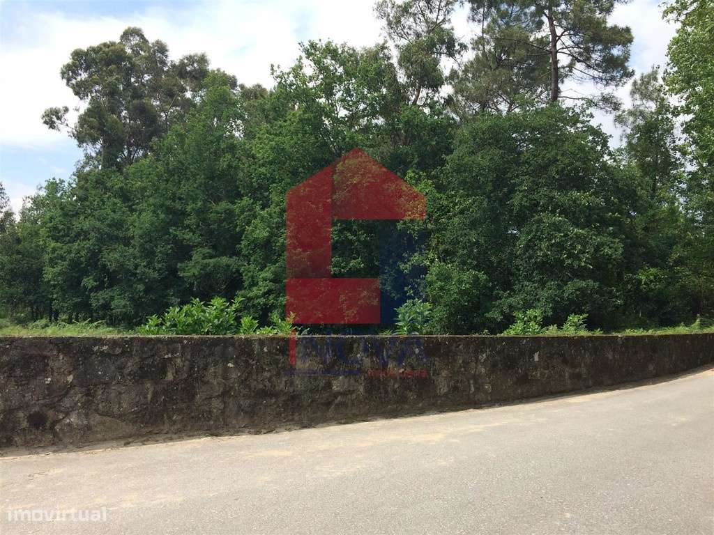 Vende-se Terreno, Vila Verde - Grande imagem: 2/10