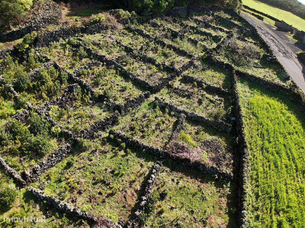 Terreno com Vista Mar e Elevado Potencial Turístico - Grande imagem: 4/20