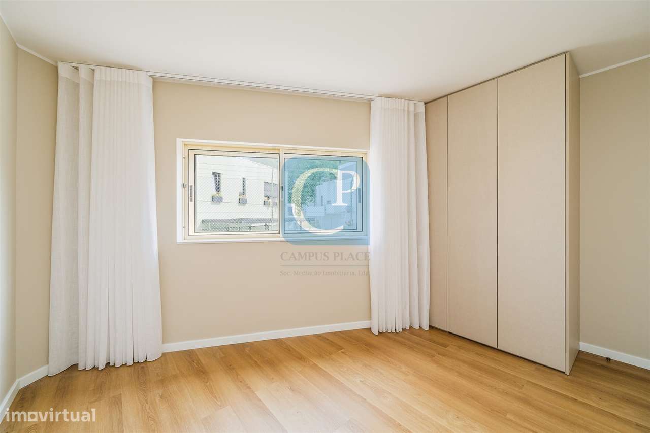 Apartamento T2 mobilado em condomínio fechado, Ramalde, Porto-18