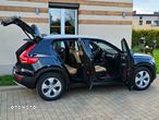 Volvo XC 40 D3 AWD Momentum Pro - 18