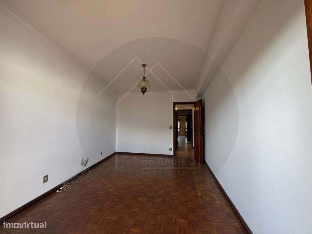 Apartamento T3 com 150m², Varanda e Excelente Exposição Solar - Oli...-16