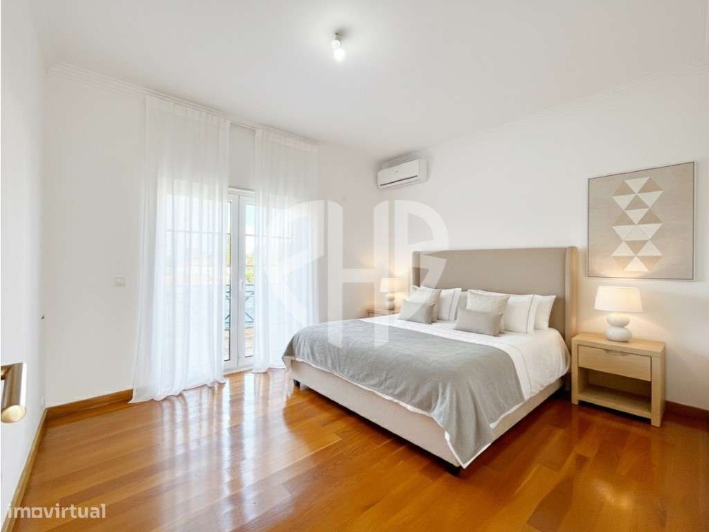 Moradia Geminada T4 // Condominio - Aldeia de Irmãos / Azeitão-32