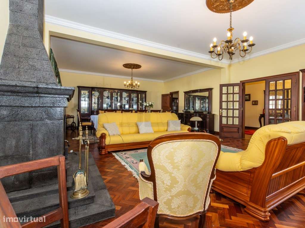 Moradia Imponente e Isolada nos Arrifes Privacidade, Espaço e Vista...-18