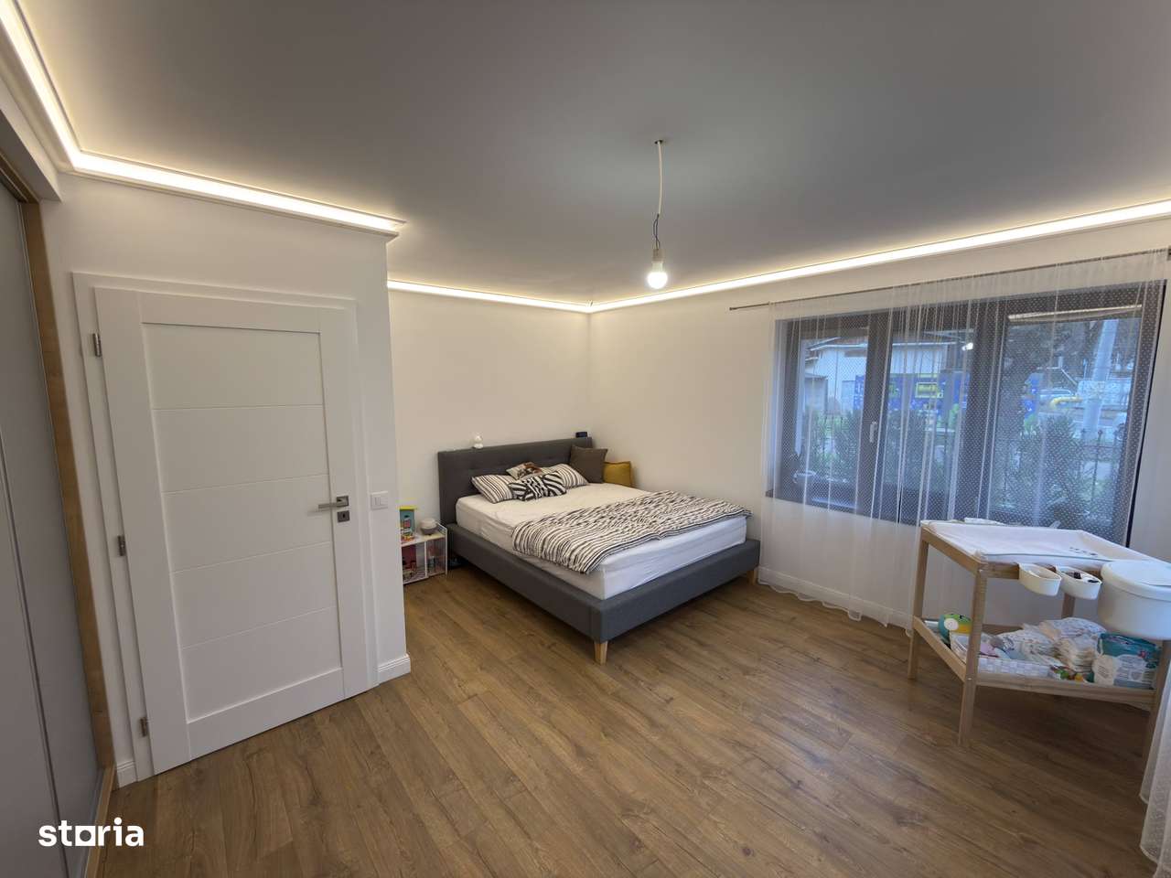 Casă premium complet renovată, garaj, 4 camere + birou, teren 390 mp-8