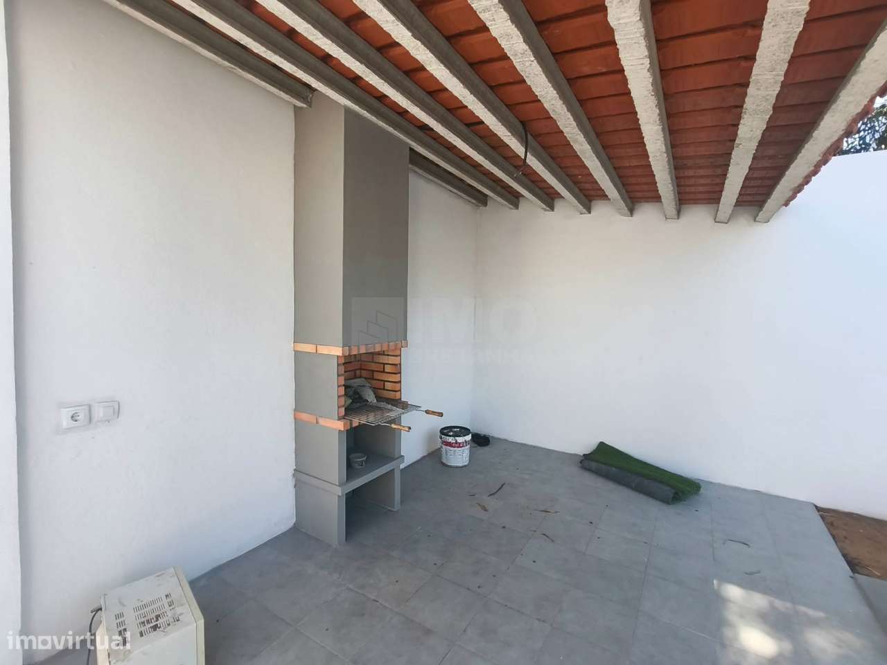 Moradia V3 c/ Piscina - Sobreda - Almada-20
