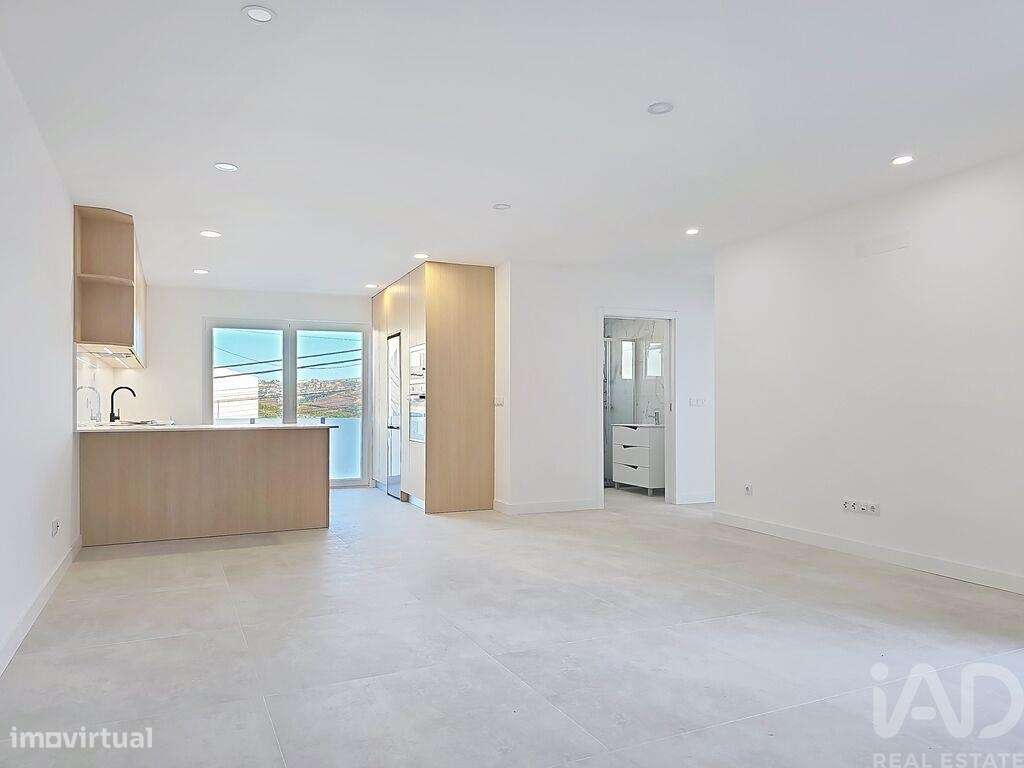 Apartamento T2 em Santa Maria, São Pedro E Matacães de 129,00 m2 - Grande imagem: 4/30