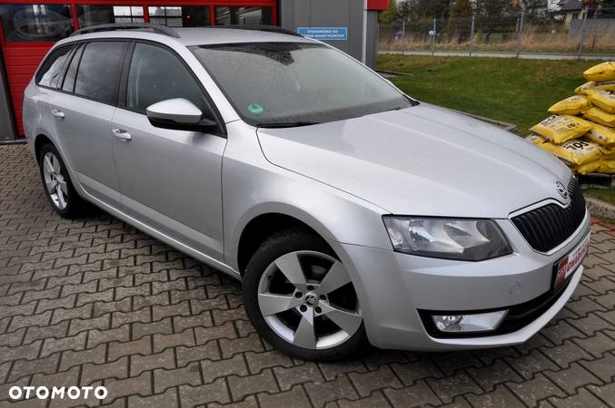 Skoda Octavia 1.6 TDI (Green tec) Active - 9