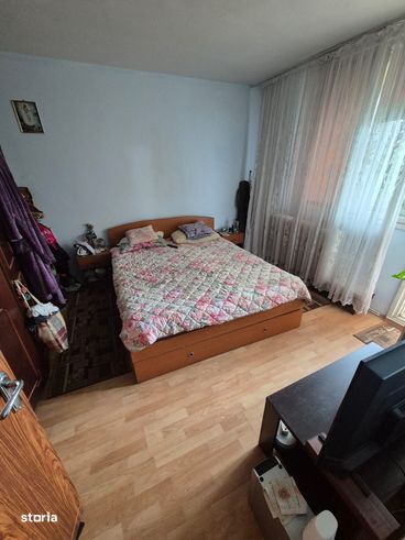 Apartament 3 camere de vanzare Titan / Ozana-3