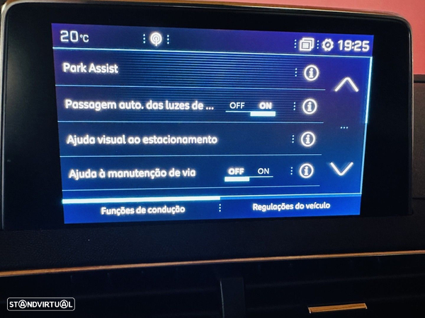 Peugeot 5008 1.2 PureTech Allure EAT8 - 20