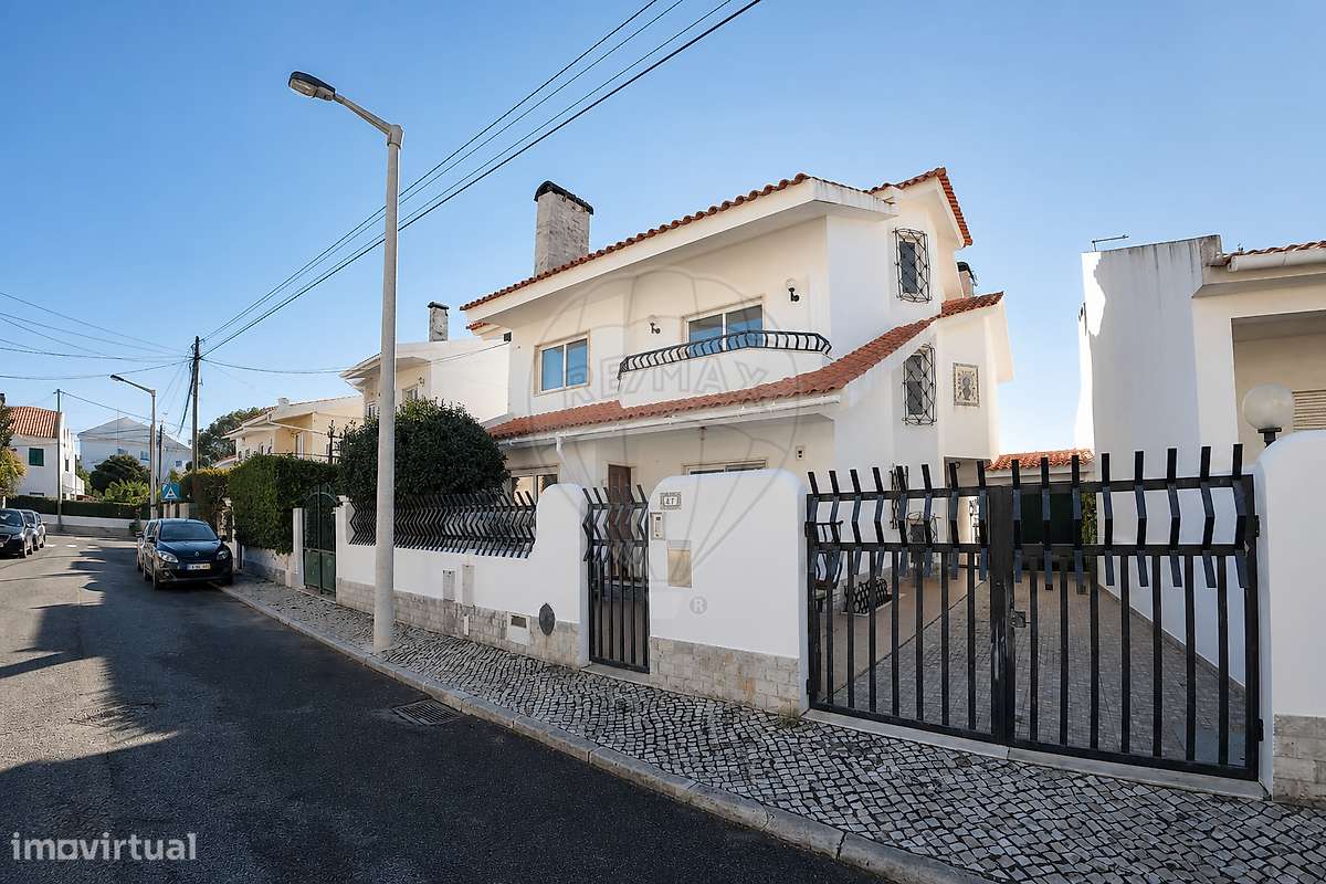 Moradia T5 para venda-5