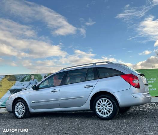 Renault Laguna - 4