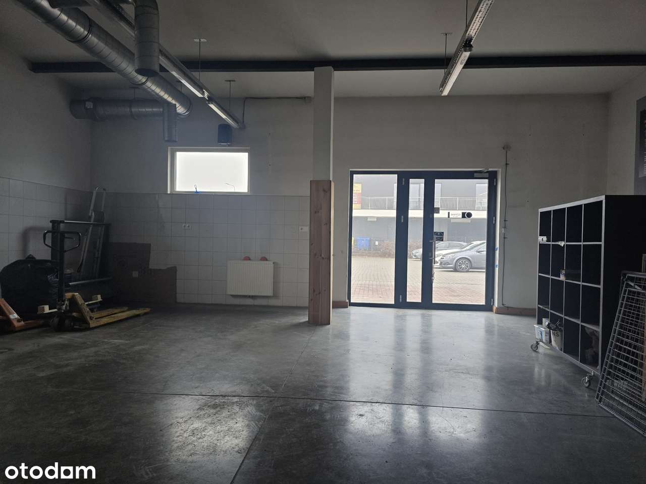 Lokal handlowo- usługowy, parking.  ul. Przewóz 49 - Pełny obrazek: 3/6