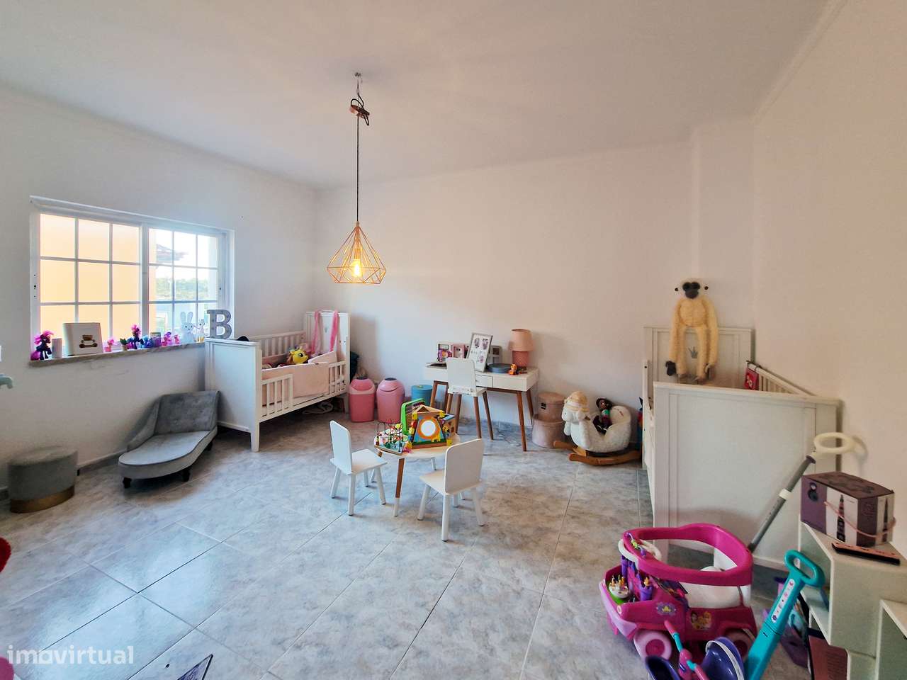 Moradia isolada de 6 assoalhadas com garagem - Zona tranquila-22