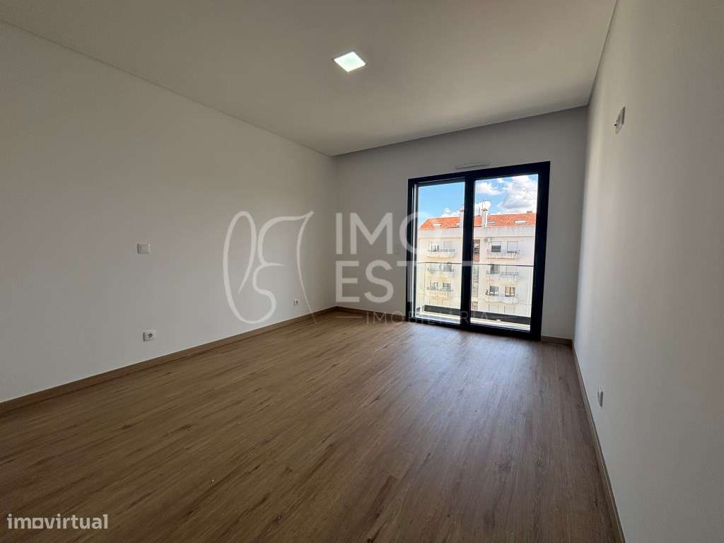 Apartamento T3 Duplex Condeixa-11