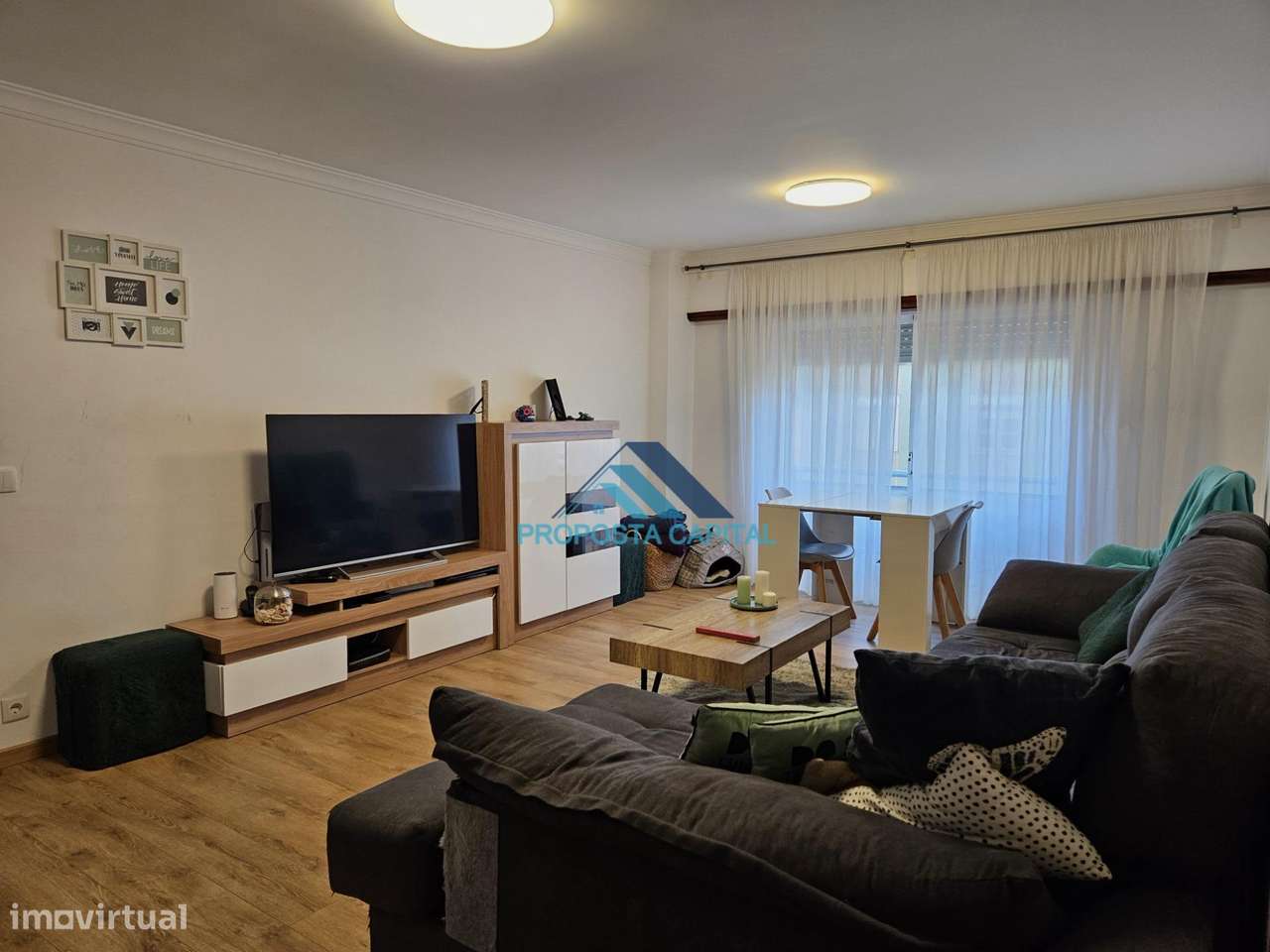 Apartamento de 3 assoalhadas com 100m2*, Parqueamento + Arrecadação - Grande imagem: 2/23