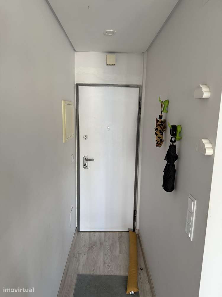 Apartamento T3 renovado Olivais - Grande imagem: 2/23