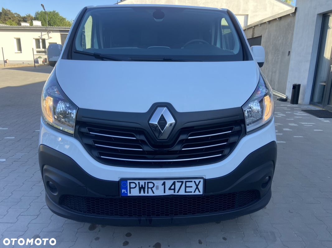 Renault Trafic - 1