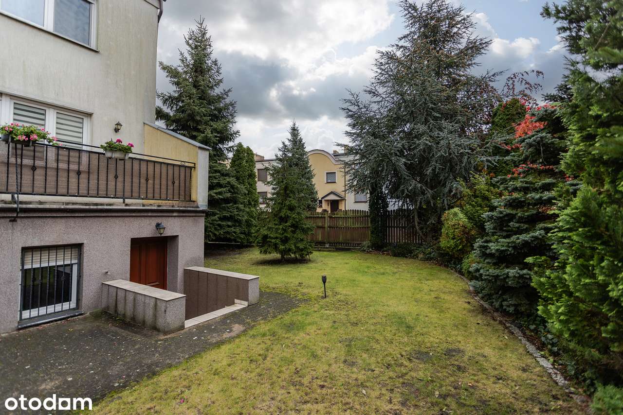 Skrajny szeregowiec, większa działka 345m2. Atrakcyjne położenie-cisza-19