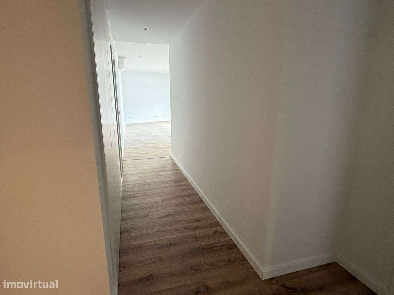 T2 Porto com terraço 28m2-22