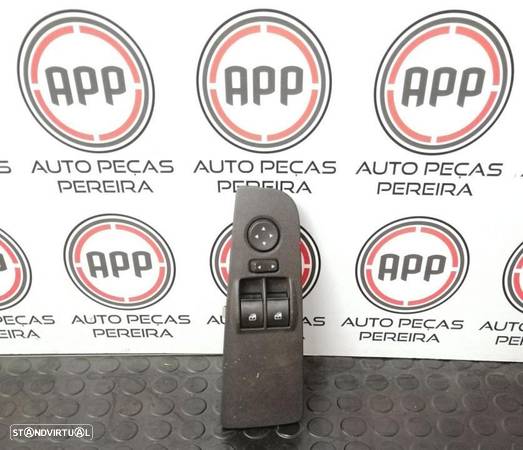 Módulo de botões vidros eléctricos Fiat Grande Punto. - 1