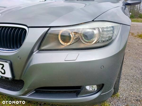 BMW Seria 3 318i Touring Edition Exclusive - 14