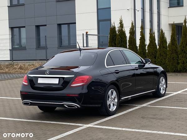 Mercedes-Benz Klasa E 200 d T 9G-TRONIC Avantgarde - 5