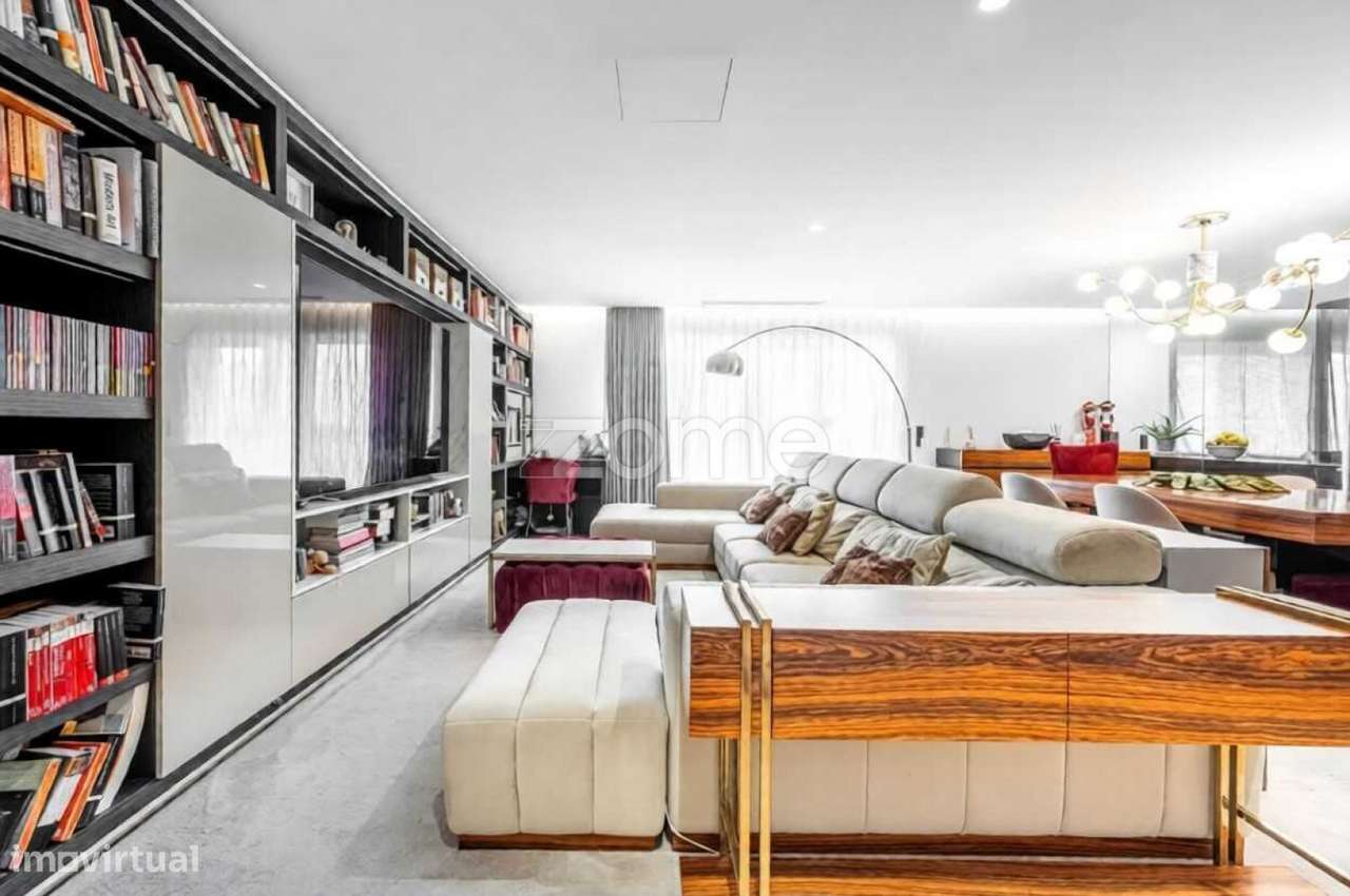 Apartamento Duplex T4 Em Campanha No Porto