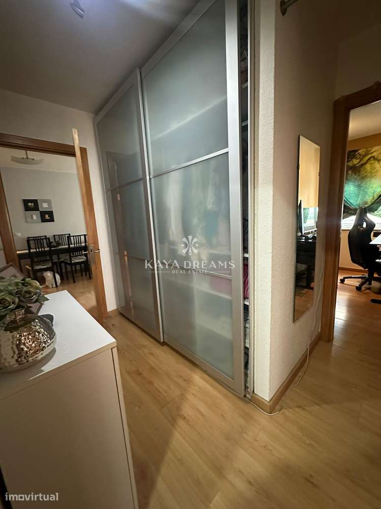 Excelente T3 Renovado em Santo António dos Cavaleiros, Loures-7