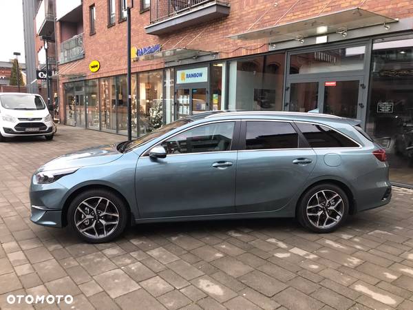 Kia Ceed 1.6 GDI PHEV Business Line DCT - 8