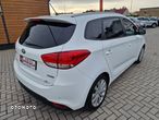 Kia Carens - 5